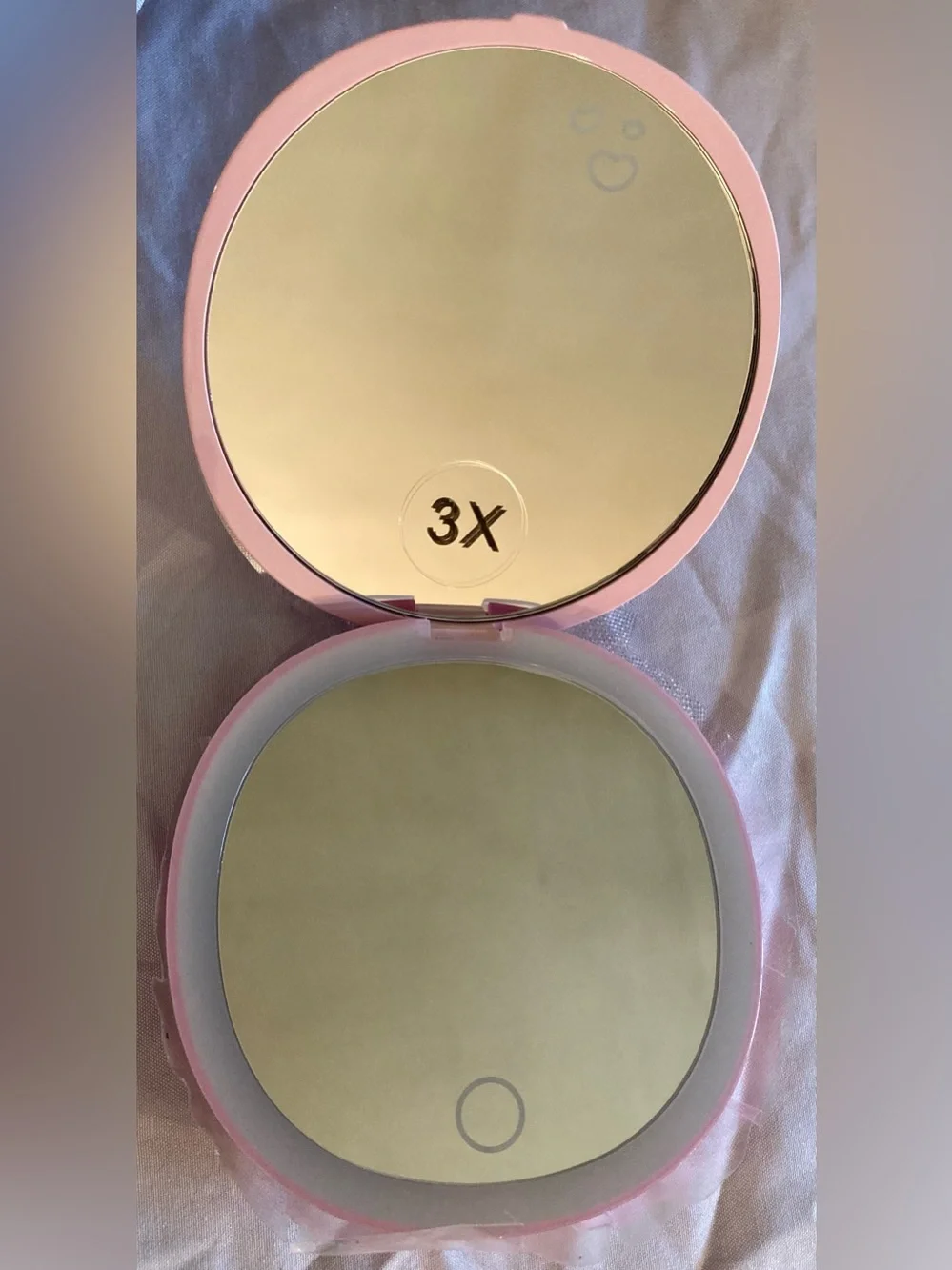 Hello Kitty and Friends LED Pink Rainbow Compact Mirror